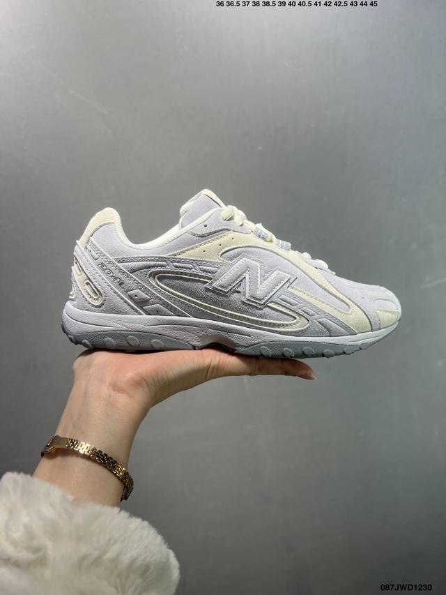 公司级New Balance 204L 薄底鞋 薄底皮质鞋带德训Miu系 减震耐磨包裹性支撑轻便 低帮 生活休闲鞋 轻盈脚感质感兼具 鞋身搭载Eva科技中底,适