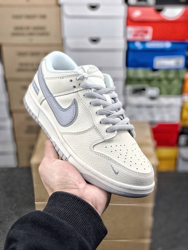 福利特价 #Nk Dunk Low 定制配色 低帮百搭休闲板鞋 货号：Rm2308-233 尺码：36-45 带半码 编码#A21Ytqfa10