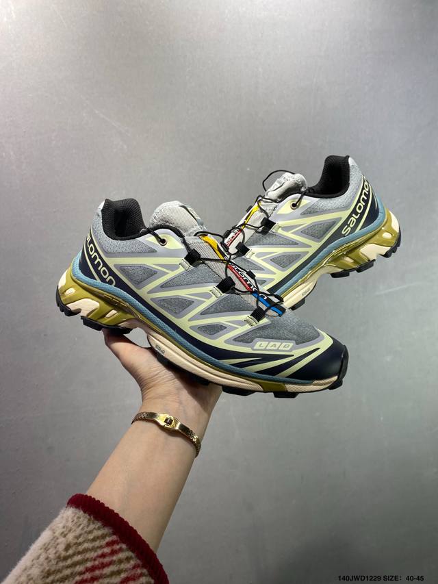 公司级Salomon萨洛蒙 Xt-6 户外越野跑鞋 鞋面采用Sensifit贴合技术 全方位贴合包裹脚型 鞋跟部鞋底牵引设计 提供强大的抓地性能 更适应野外崎岖