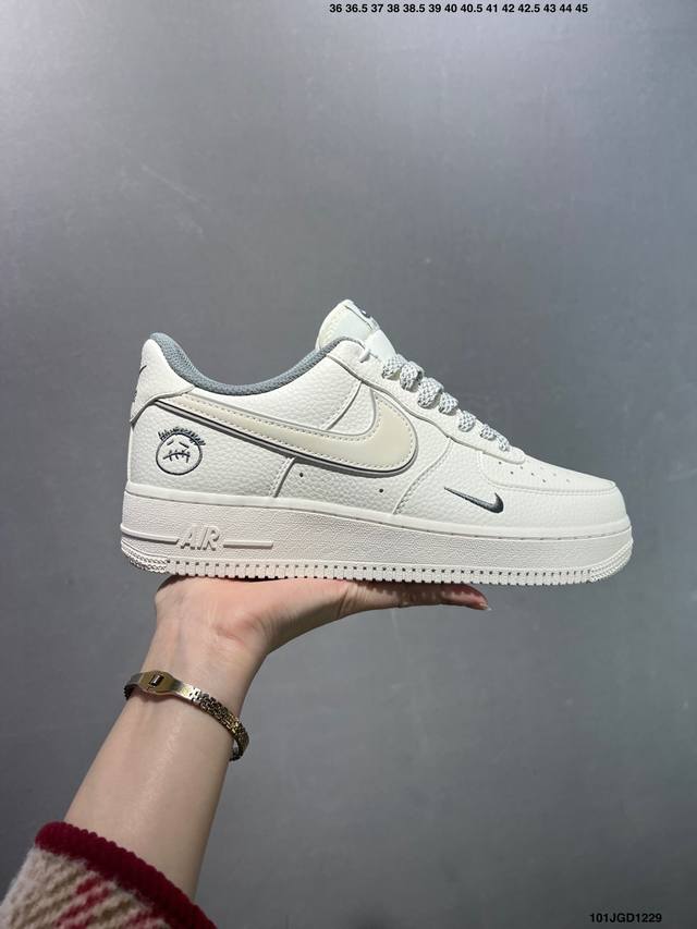 Nike Air Force 1‘07 Lv8 原楦头原纸板 打造纯正低帮空军版型 专注外贸渠道 全掌内置蜂窝气垫 原盒配件 原厂中底钢印、拉帮完美 货号:Ih