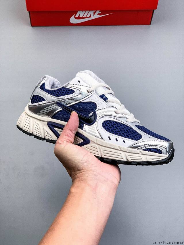 耐克Nike V5 Rnr 25新款轻量缓震支撑休闲鞋 舒适防滑耐磨低帮复刻运动鞋 厚底增高老爹鞋 Hj5228-003经典设计与现代工艺完美结合，带来舒适脚感