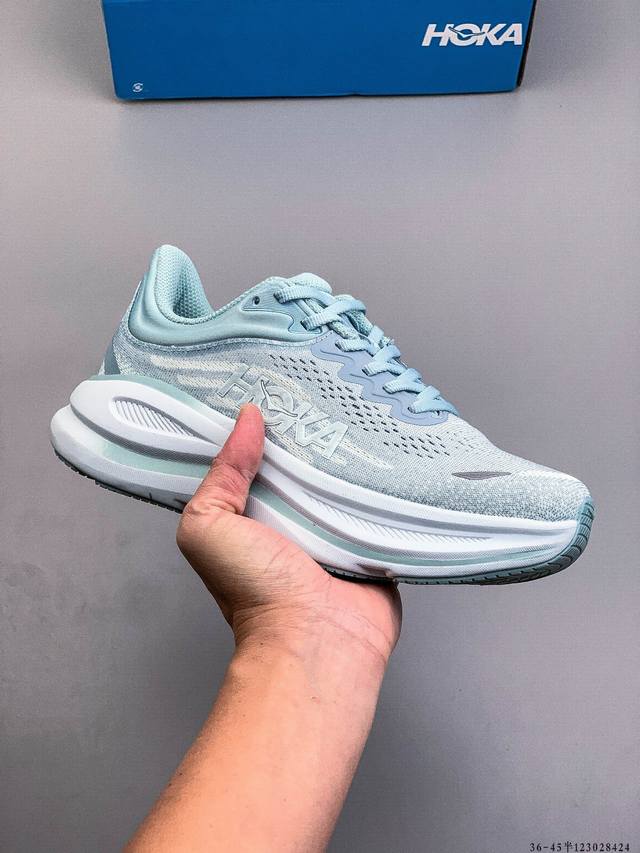 Hoka One One Bondi 9 余文乐同款 新款缓震跑鞋 万众期待的Bondi系列终于迎来了更新，作为Hoka缓震跑鞋的杠把子，Bondi缓震性能非常