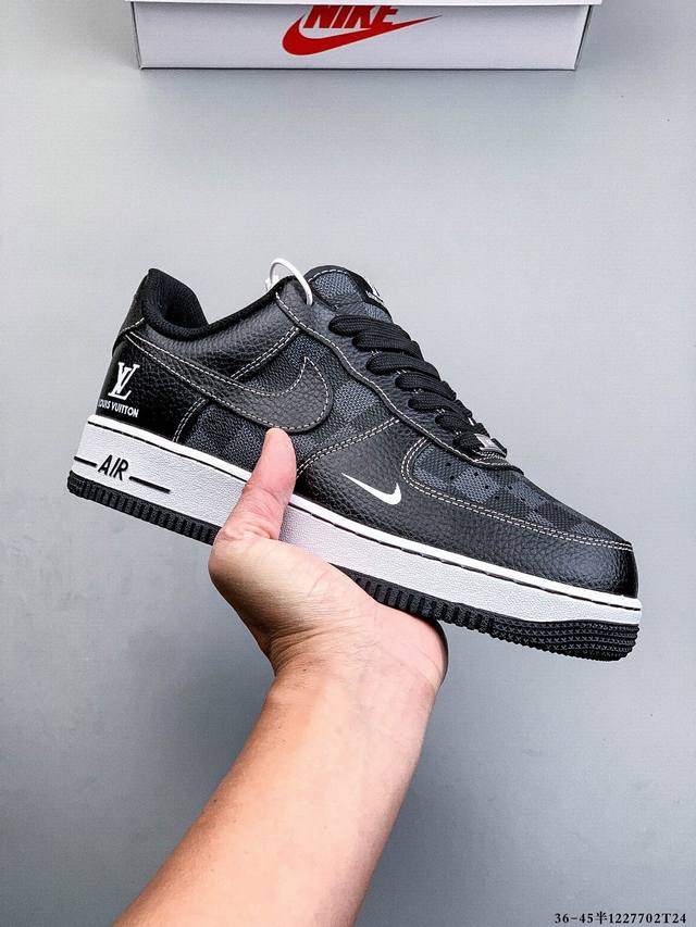 原楦数据纸版，采用硬质优质皮革鞋面材质，内置全掌Air Sole气垫。耐克 Nike Air Force 1 Low 空军一号低帮经典百搭休闲运动板鞋 1227