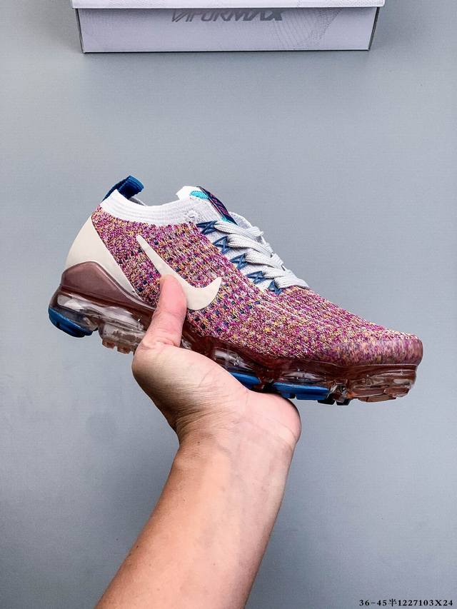 Nike Air Vapormax Flyknit 全掌长气垫 缓震跑步鞋 采用传统的Flyknit构造 回收材料制成 鞋垫上印有Nike的风车标志全长Vapo