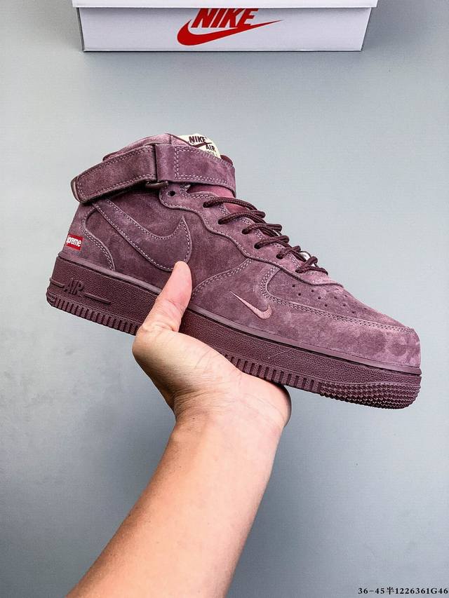 纯原版本！原楦数据纸版，采用硬质优质皮革鞋面材质，内置全掌Air Sole气垫。耐克 Nike Air Force 1 Mid 空军一号中帮百搭休闲运动板鞋 1