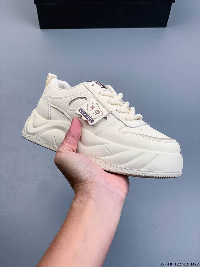 Chanel香奈儿2025秋冬新款时尚百搭休闲鞋 1226126D22