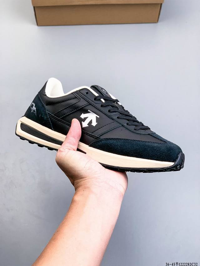 公司级迪桑特Descente Chron Racer 舒适百搭 防滑耐磨 低帮 生活休闲鞋 货号:D5131Lsn14 1222282C32