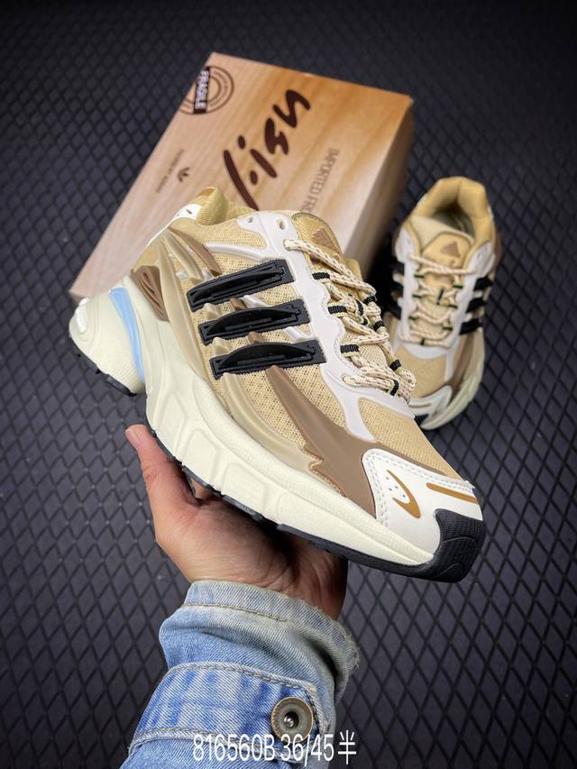 B 公司级Adidas Adistar Jellyfish 水母系列 阿迪达斯 时尚舒适 耐磨透气 低帮老爹鞋 以3D风格焕新演绎标志性三条纹 为造型添上点睛之