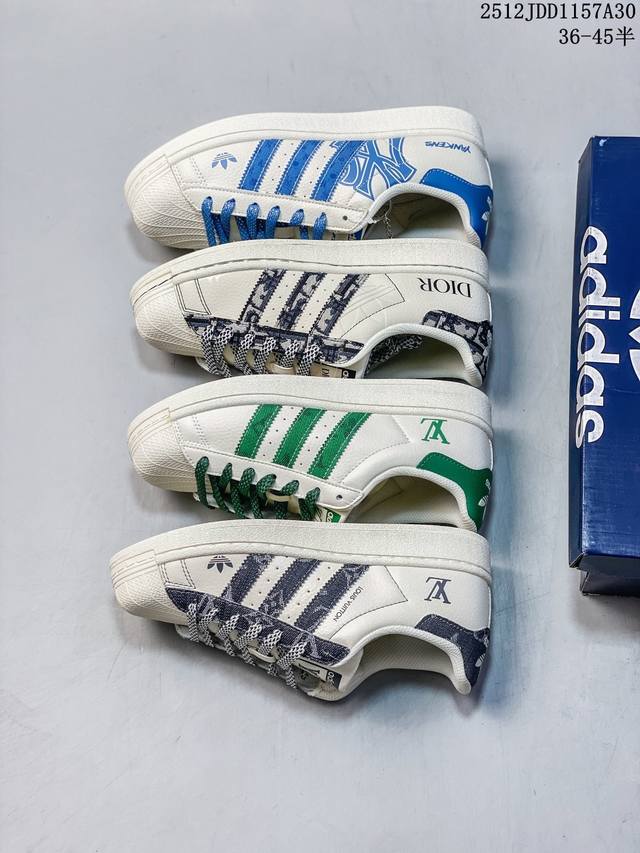 独家实拍Adidas Originals Superstar 联名款 经典贝壳头官网同步 实拍首发渠道正品订单 诠释市场最高工艺水平区别市面普通真标版本，进出专