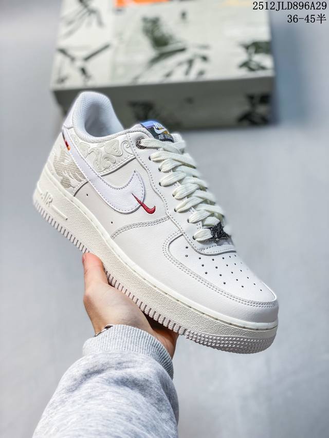 公司级Nike Air Force1 07 Low 马年限定 定制空军一号 原楦原纸板 打造纯正空军 专注外贸渠道 全掌内置蜂窝气垫 原盒配件 原厂中底钢印、拉