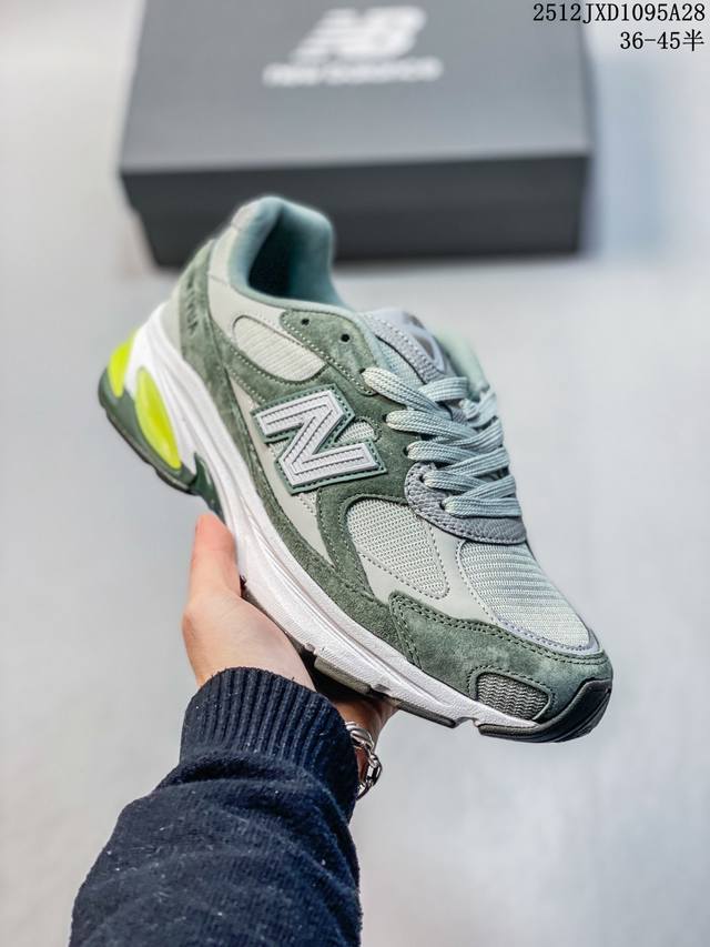 Nb New Balance 2010系列 新百伦经典复古休闲运动板鞋 以Encap中底配以升级版 N-Ergy缓震物料 鞋面则采用特色的柔软麂皮搭以Newba