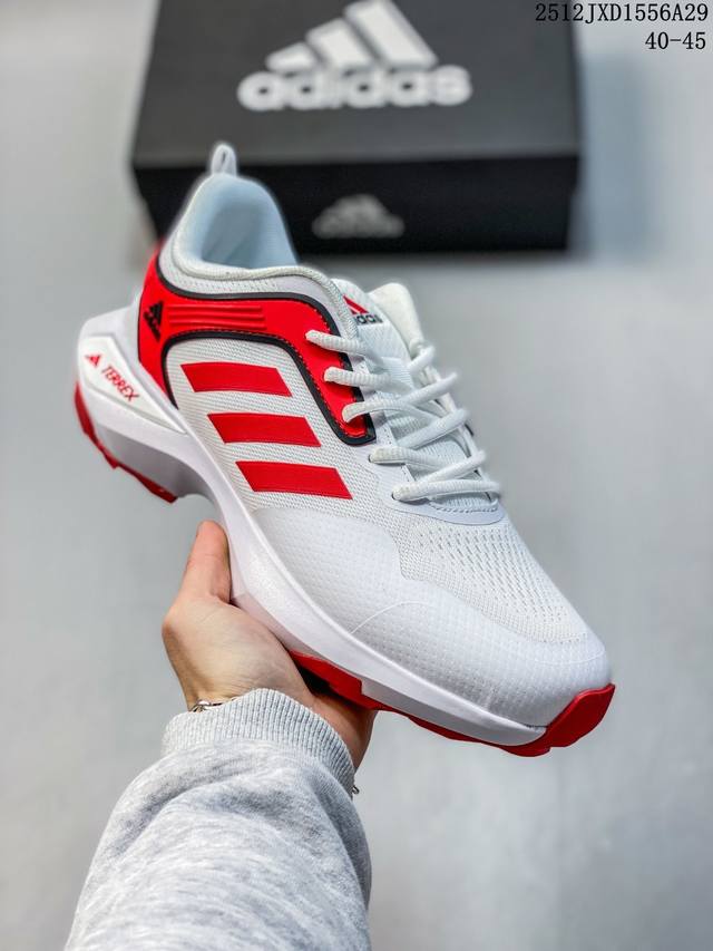 公司级阿迪达斯Terrex 耐磨徒步鞋 尺码：如图 编码：236Jxd1229 12Jxd1556A29