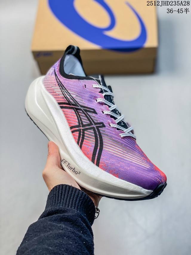 公司级Asics Megablast 亚瑟士 轻量透气缓震休闲低帮系带运动跑步鞋 货号:1013A -401 尺码:36 37 37.5 38 39 39.5