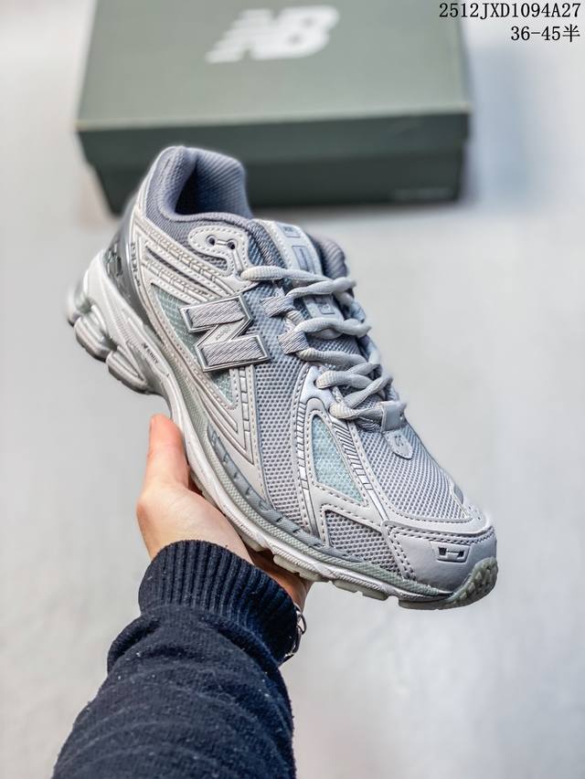 New Balance M1906R 复古单品 近两年来，要说人气最高的球鞋品牌相信 New Balance 一定是其中之一。无论是重磅联名，还是亮眼配色，都有