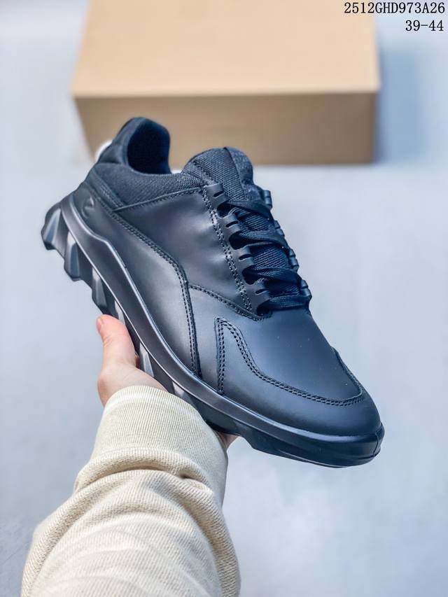 公司级Ecco爱步 驱动 慢跑 轻盈舒适 减震耐磨透气轻便 低帮生活休闲鞋 皮鞋尺码:39-44 Id:Zed259-Qze 12Ghd973A26