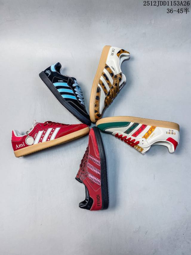 独家实拍Adidas Samba Og 德训鞋 高端定制桑巴系列 大厂纯原品质出货 超高清洁度 细节完美 舒适百搭 低帮休闲板鞋 男女同款 货号：Dx0011