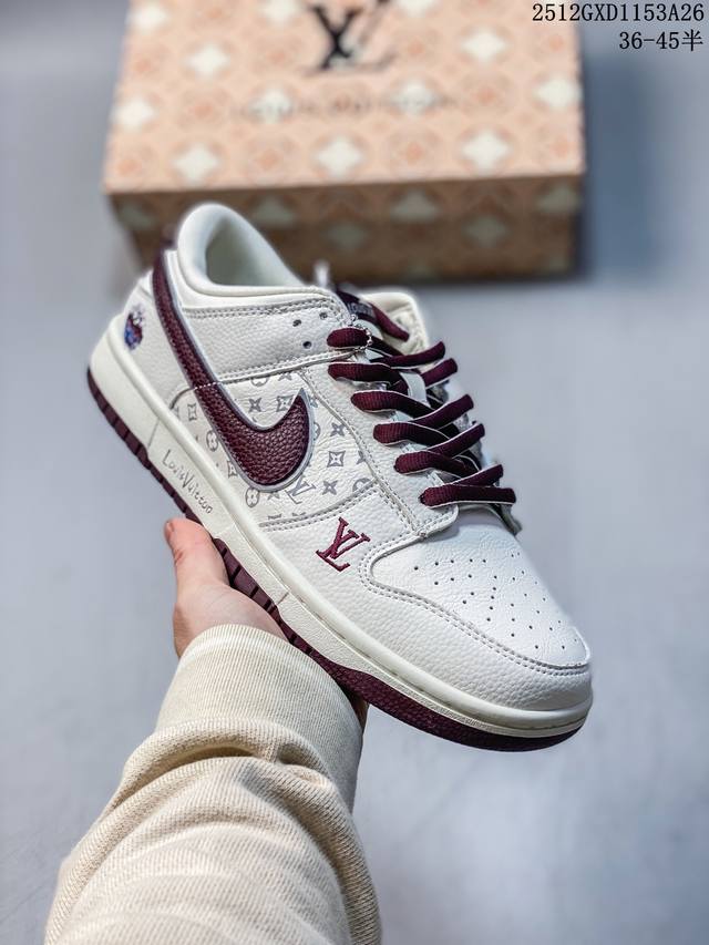高端定制 Travis Scott X Jordan 1 Low Lv联名-白灰格纹 倒勾低帮休闲版本 原厂全头层皮 大厂纯原品质出货 纯正版型 定制鞋盒 皮料