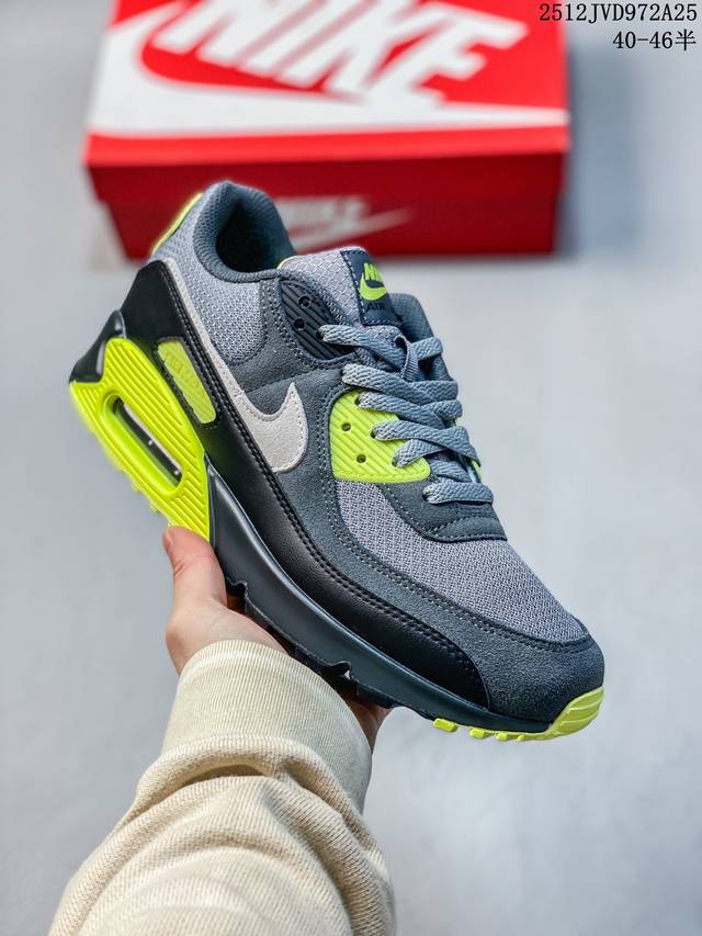 公司级Nike Air Max 90 初代复古气垫百搭休闲运动慢跑鞋复古小气垫史上第一双可视气垫跑鞋 凭借着 Air Max 气垫带来的舒适脚感和鞋面面料上的不