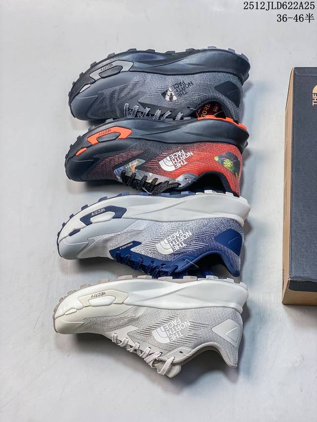 公司级 户外老爹运动鞋 The North Face 北面厚底增高跑步鞋 北脸男女同款老爹鞋 护脚踝登山鞋 透气织物鞋面 户外耐磨徒步鞋 。具有出色的抓地力和稳