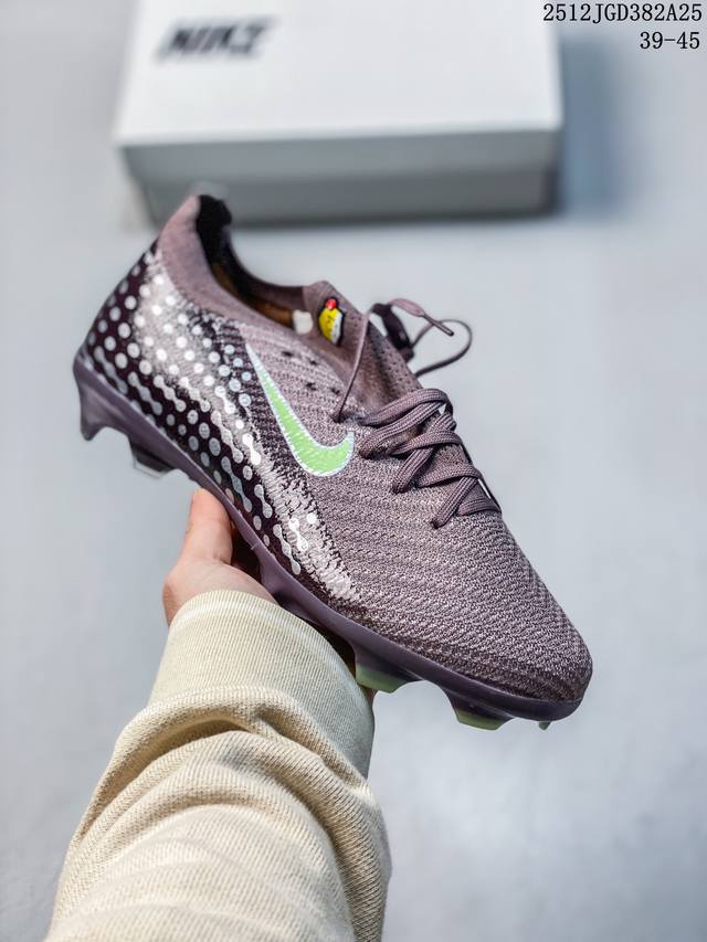 耐克 Nike Vapor 16 Academy Mercurial Dream Speed 耐克C罗系列 低帮男子人造草地足球鞋 训练鞋 长钉鞋底慢跑鞋。后跟