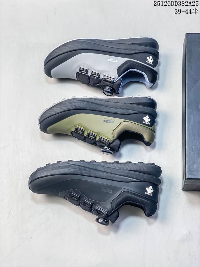 福利特价 Descente迪桑特轻盈防水时尚休闲运动覆盖防水男子越野跑鞋 官方同步上架适合技术路线单日徒步穿着 Aeriosflgtx鞋受到长途野外跑步鞋的启发