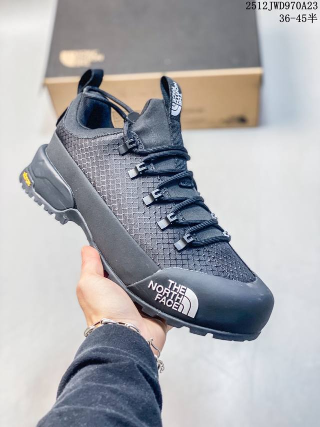 公司级北面The North Face Glenclyffe Low 舒适耐用防滑支撑 低帮 休闲跑步鞋 鞋底采用Vibram黄金大底 专门为鞋底设计的橡胶以出