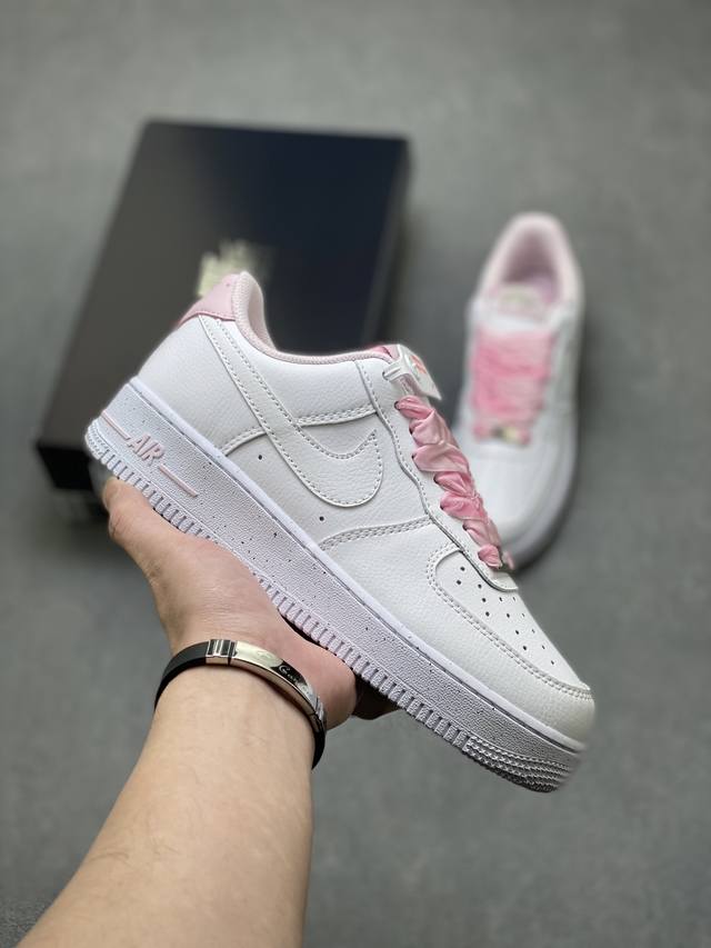 海外限量发售！公司级Nike Air Force 1 '07 Low 空军一号低帮 运动鞋 休闲鞋 折边针车 工艺难度大 原楦头原纸板 原装鞋盒 定制五金配件