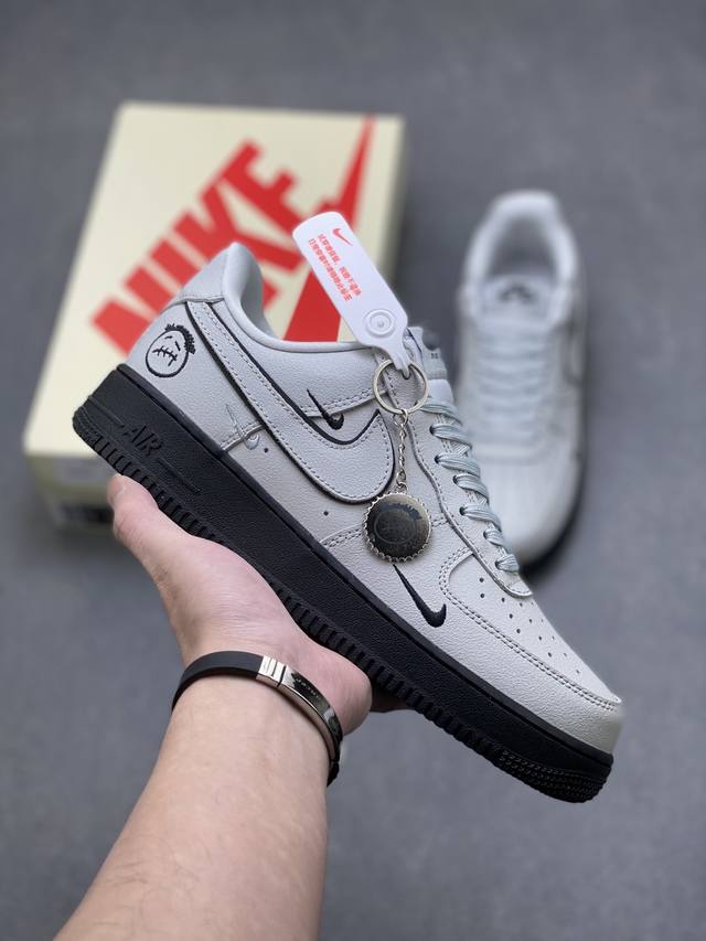 海外限量发售！公司级Nike Air Force 1 '07 Low 空军一号低帮 运动鞋 休闲鞋 折边针车 工艺难度大 原楦头原纸板 原装鞋盒 定制五金配件