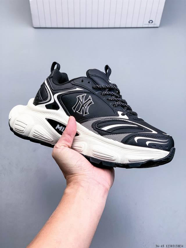 公司级！Mlb Winner Chunky 虞书欣同款25新款潮流厚底时尚街头赛博老爹鞋 它采用了复古未来主义的设计，鞋身采用技网布搭配金属质感材质，呈现出流线