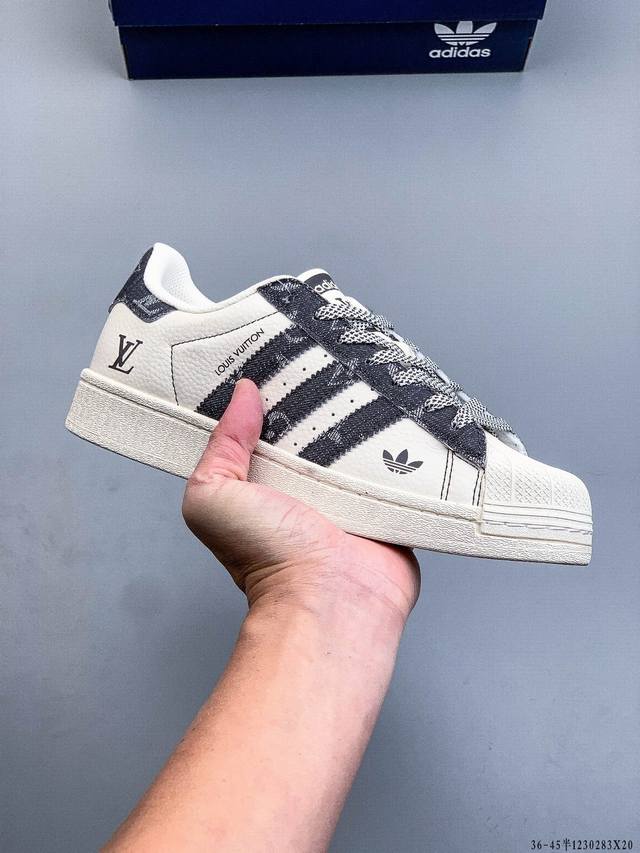 公司级头层！阿迪达斯Adidas Superstar 贝壳头经典百搭休闲板鞋 渠道正品订单 诠释市场最高工艺水平 贝壳头经典小白板鞋 专柜上架同步配色 全鞋进口