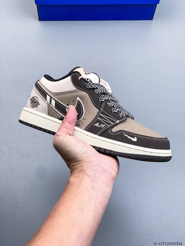 公司级头层！耐克Nike Air Jordan 1 Low Aj1 乔1 低帮潮流运动休闲板鞋。Aj1 低帮拼接 完美版型真头层牛皮# 内置缓震气垫 原鞋开模