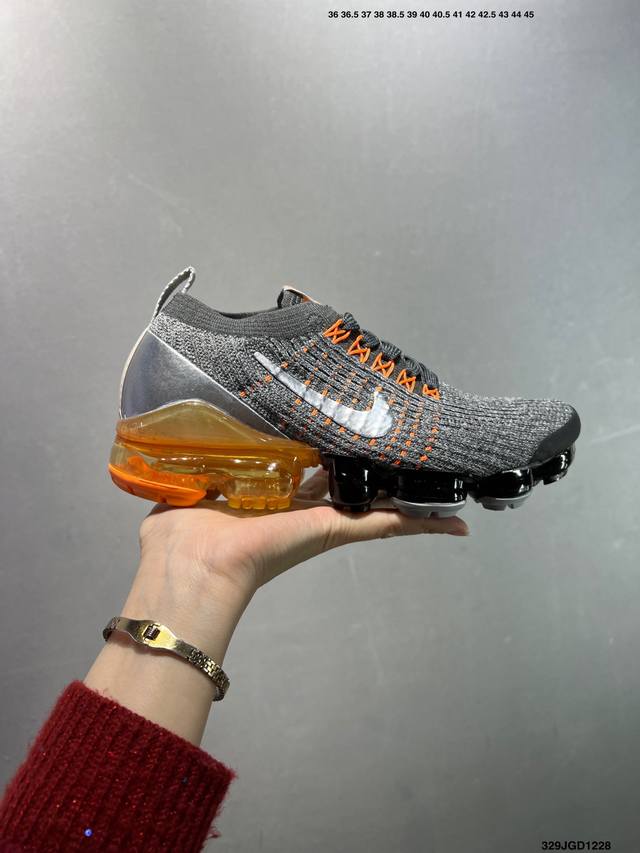 Nike Air Vapormax Flyknit 2.0 二代大气垫百搭慢跑鞋#进口针织机台 原面打造坚挺科技针织#公司原底气垫 细节诠释一切质疑#原产标加持