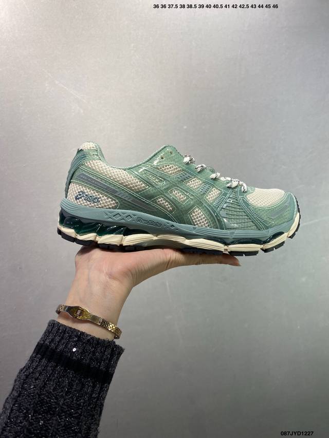 公司级Asics Gel-Kayano 12.1亚瑟士运动休闲透气专业跑鞋 采用工程弹性双层再生针织密度鞋面材质 后跟3D可视Gel缓震乳胶物料 升级Ff Bl