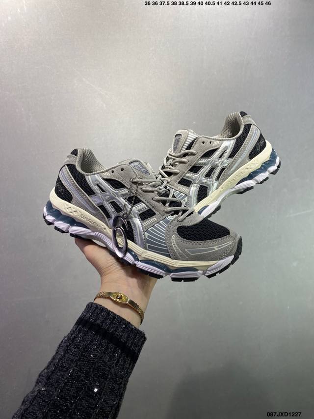 公司级Asics Gel-Kayano 12.1亚瑟士运动休闲透气专业跑鞋 采用工程弹性双层再生针织密度鞋面材质 后跟3D可视Gel缓震乳胶物料 升级Ff Bl