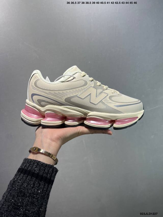 公司级New Balance 新百伦 Nb2000 网面休闲鞋 复古还要机能，Nb官方重磅新品。一款融合复古设计与现代科技的跑鞋，以其经典的造型和舒适脚感，成为