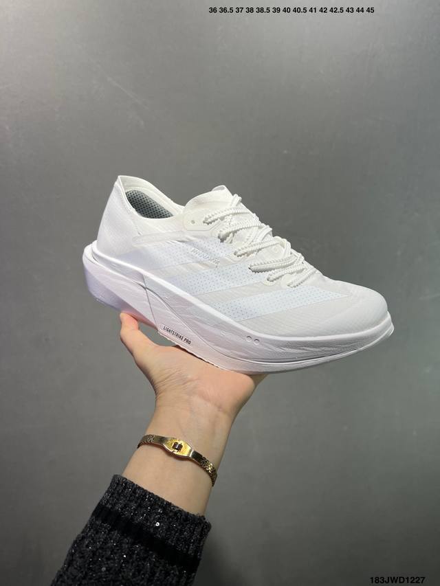 公司级Adidas Adizero Adios 5 M舒适百搭防滑耐磨 低帮跑步鞋 货号：K18295 尺码：36 36.5 37.5 38 38.5 39 4