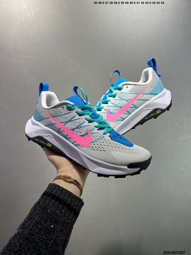 公司级Nike Reactx Wildhorse 10 户外运动越野跑步鞋 兼顾迅疾外观和稳固脚感 后跟覆面和中足动态支撑巧妙融合 缔造稳定顺畅的迈步体验 货号