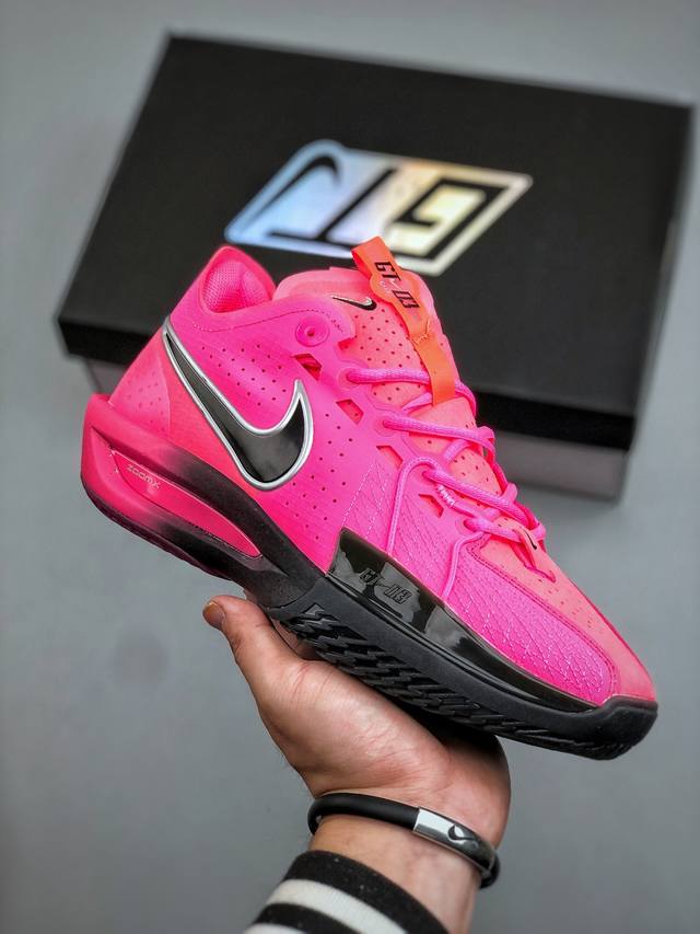 D版 Nike Air Zoom G.T.Cut 3 Er低帮实战篮球鞋 全掌React+Zoom Strobel+后跟Zoom 离地面更近的设计提供更快的反应