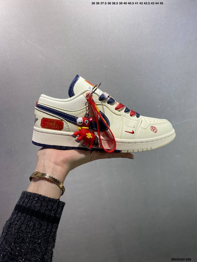 公司级Nike Air Jordan 1 Low 定制配色 定制Aj联名-高端定制 低帮复古文化板鞋 #定制鞋盒 大厂纯原品质出货 超高清洁度 皮料切割干净无任