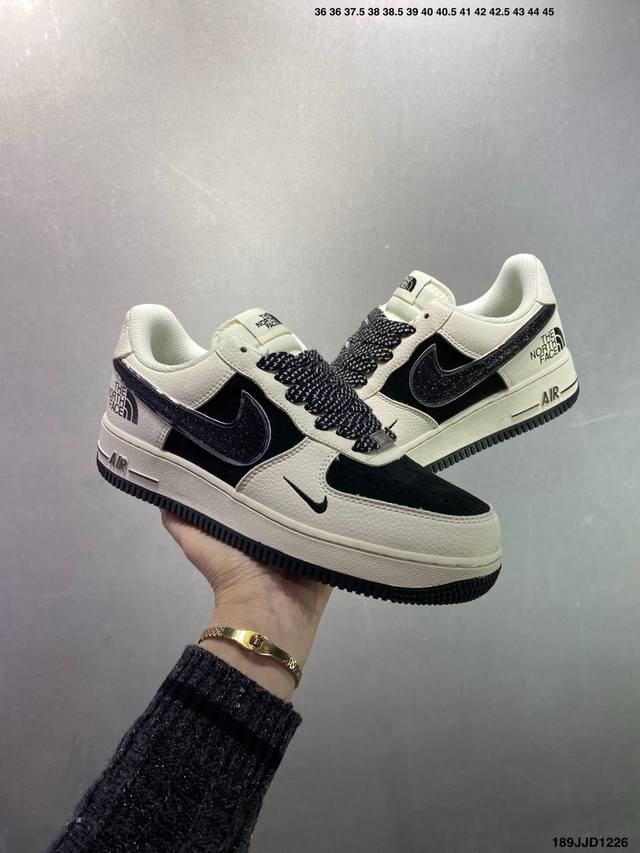 Nike Air Force 1 ‘07 Low 联名空军一号 低帮 运动鞋 休闲鞋 折边针车 工艺难度大 原楦头原纸板 原装鞋盒 定制五金配件 内置全掌气垫