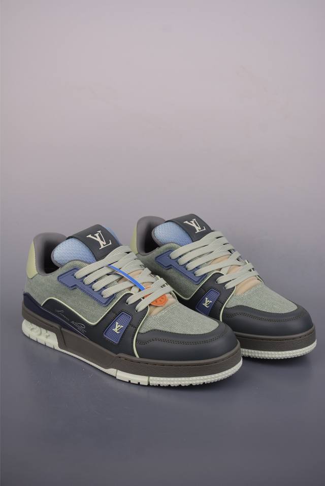 Louis Vuitton 路易威登 Lv Trainer 顶级莞产 原楦原纸版开模，鞋型立体饱满 零毛边、零溢胶、零线头瑕疵 细节与原版一致 区分市面通货 多