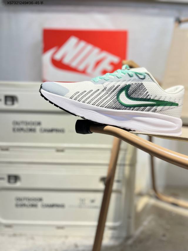 福利特价Nike耐克官方Defy Run 1 训练鞋透气缓震健身运动鞋 织物网面透气鞋面耐久設計，柔軟緩震系統，讓你舒適完成健身，輕鬆日理萬機。透氣設計，讓雙足