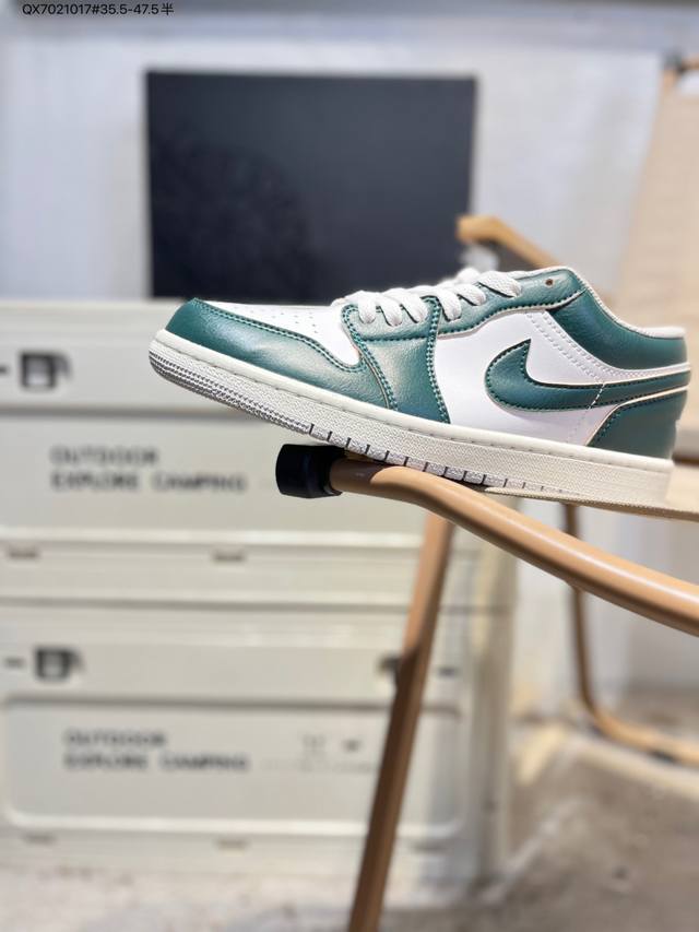 公司级头层皮乔丹Air Jordan 1 Low Aj1低帮系列篮球鞋 官方同步配色 原装级产物 #拒绝公底 立体鞋型 细节完美 高清洁度Fq7687 Qx70