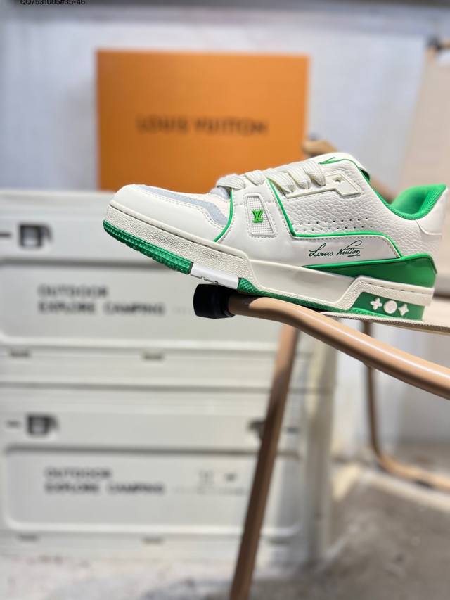 路易威登 Louis Vuitton Lv路易威登板鞋 新款 Lv Trainer最新配色运动鞋 L家 篮球鞋风格运动鞋 该鞋由艺术总监 Virgil Ablo