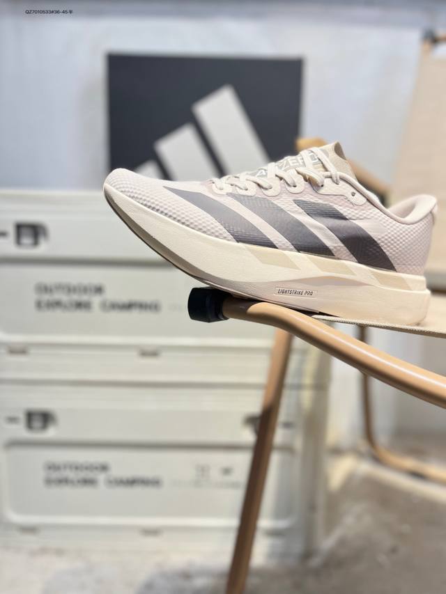 Ad Adizero Eva Sl M 零度进化版系列低帮轻便透气竞速休闲运动慢跑鞋 相信大家对去年 Adidas 横空出世的 顶级超跑 Adizero Adi