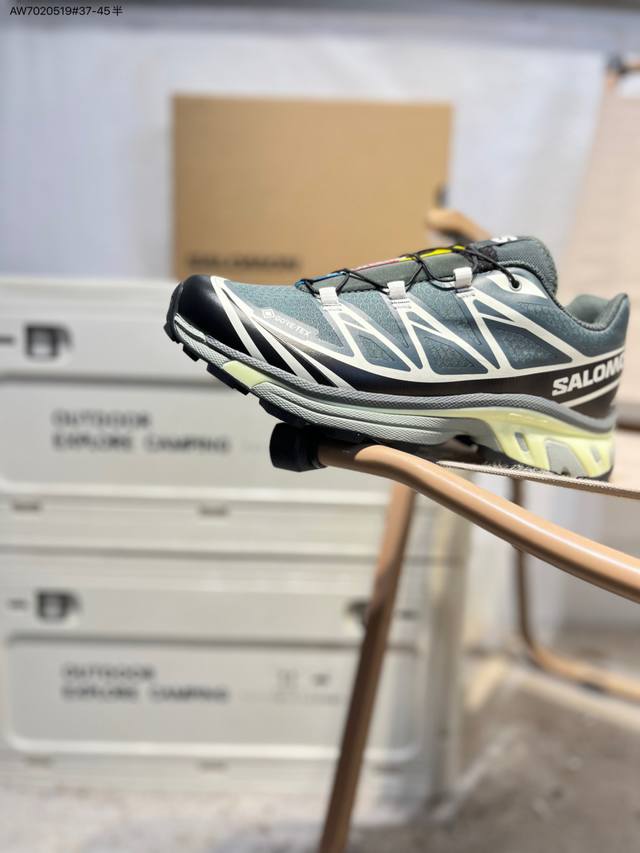 Salomon Xt-6 Gtx萨洛蒙户外越野跑鞋 鞋面采用Sensifit贴合技术 全方位贴合包裹脚型 鞋跟部鞋底牵引设计 提供强大的抓地性能 更适应野外崎岖