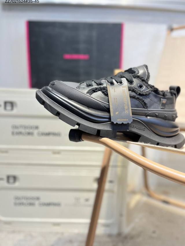 Smilerepublic 檀健次 老爹鞋2.0系列重磅来袭 采用了 水洗布 Tpu贴盒大底厚底7Cm大底轻盈又增高#Smilerepublic三周年#Smil