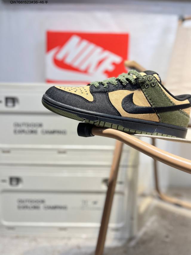 耐克Nike Dunk Low 板鞋Sb系列经典百搭休闲运动板鞋加厚鞋舌的填充，使舒适性大大提升，同时也更方便穿脱中底部分则加入了脚感柔软舒适Zoomair气垫