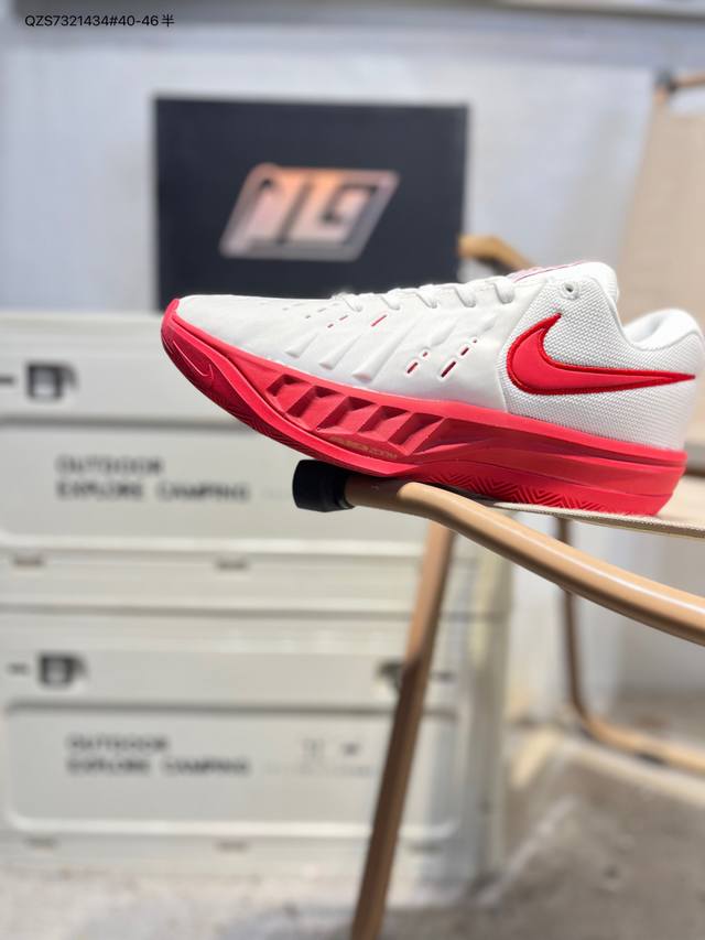 Nk Air Zoom G.T.4.0 Ep 新款实战低帮篮球鞋 整体鞋型保留了前低后高的设计 G.T. Cut 传统的突进极速突破的感觉Bs2293 Qzs7