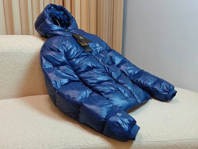 渠道优势 ！ 外贸保真版 凯乐石 Kailas 凯乐石5000Gt 拒水1000蓬鹅绒连帽雪山羽绒服 25年版 男女同款 配色:苍月蓝 尺码:Xs、S、M、L、